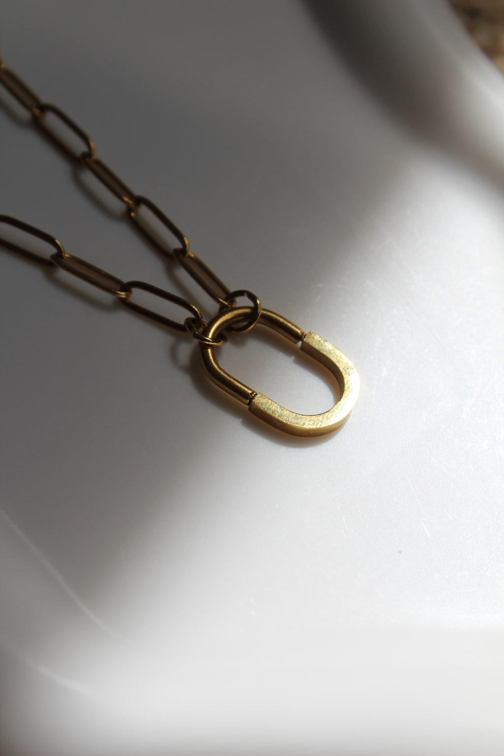 The Victoria Oval Pendant 18K Gold Necklace.
