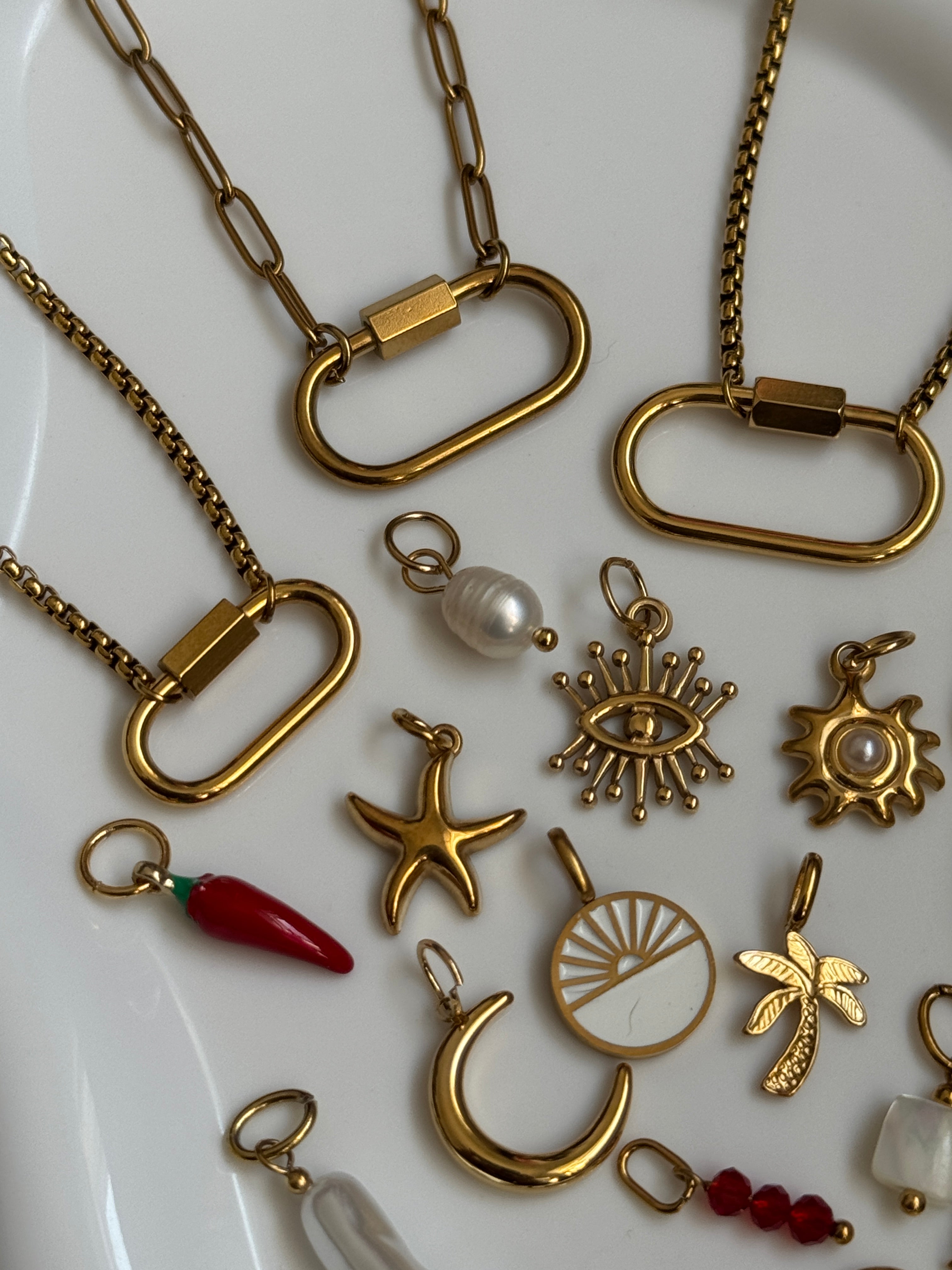 The Le-Le 18K Gold Carabiner Necklace.