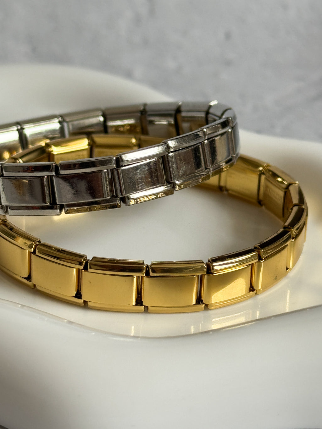 Silver Stretch Bracelet.